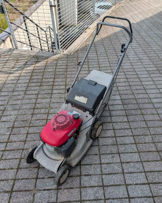 Tagliaerba Honda a scoppio con raccolta