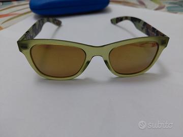 occhiali da sole