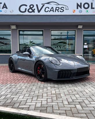 Porsche 911 Carrera 4 GTS Cabriolet