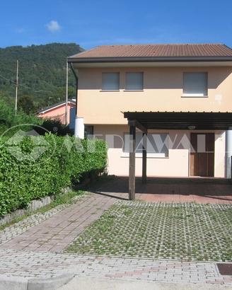 Villa a schiera a Maniago