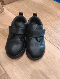 Scarpe in pelle Zara numero 25