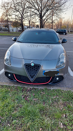 Alfa Romeo Giulietta 2.0 140 cv anno 2011