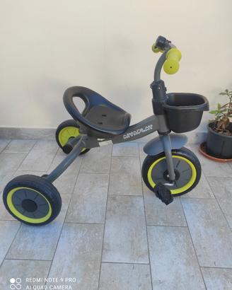 triciclo aiyaplay