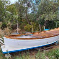 Gozzo con fuoribordo