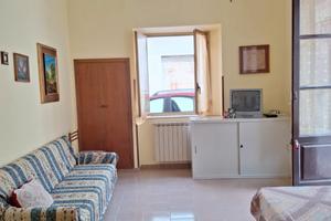 Casa in centro a Locri