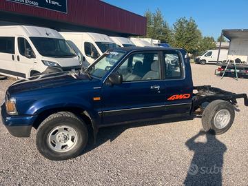 PICK UP MAZDA B2500 2.5TDI A TELAIO 4X4