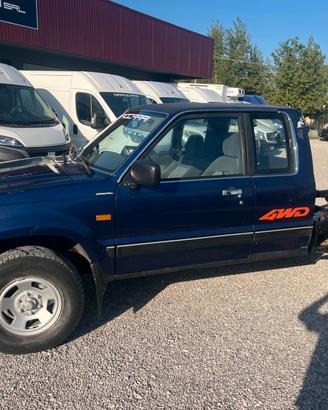 PICK UP MAZDA B2500 2.5TDI A TELAIO 4X4