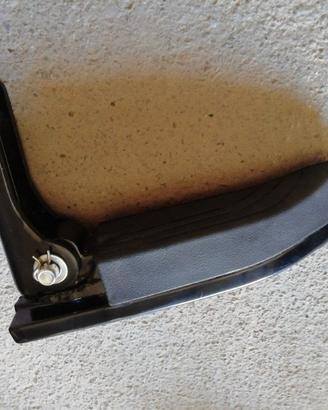 Poggiapiedi sinistro per piaggio mp3 400 hpe 2021