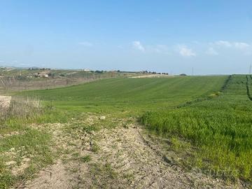Terreno nei pressi della S.S.17 rif.857
