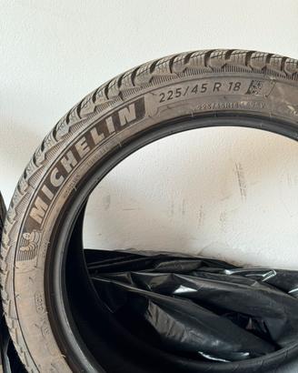 Gomme Michelin Pilot Alpin 5 - 225/45 R18 95V XL