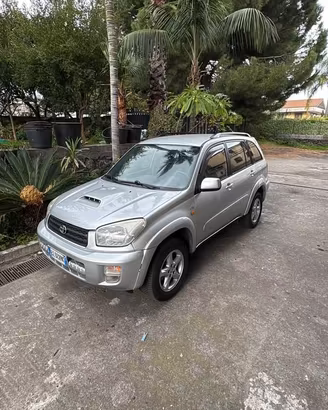 Toyota RAV4 2.0 D-4D 4x4 (2002) – Iscritta ASI/CRS