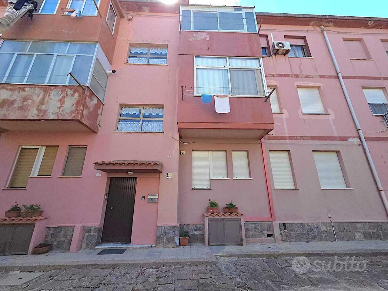 Apartment in Carbonia, Rinascita, Serbariu - Vista 3
