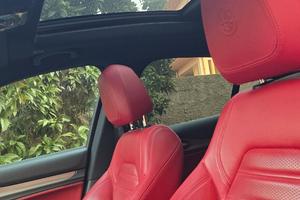 auto suv stelvio