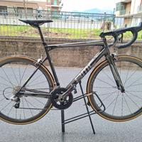 Bici da strada BMC