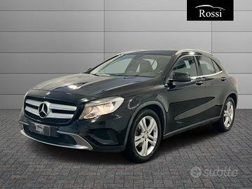 MERCEDES BENZ GLA-X156 2014 - GLA 180 d (cd U59337