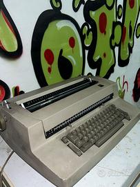 Macchina da scrivere IBM