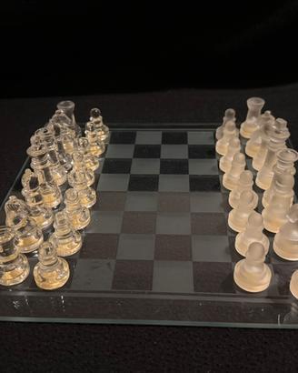 Scacchi da tavolo di vetro (Contrattabile)