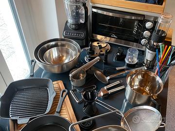 Kit cucina completo: Ninja, Ariete, ghisa e più