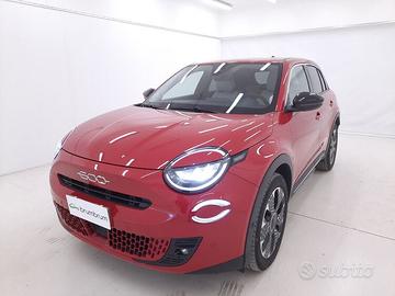 Fiat 600 MHEV La Prima BR884402 1.2 Mild Hybrid 13