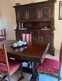 Mobili in legno massello stile Rinascimento