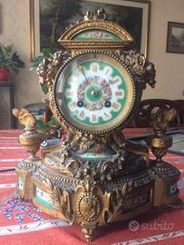 Orologio da tavolo + 2 candelabri antichi