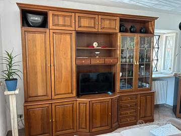 Mobile in legno