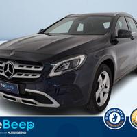 Mercedes-Benz GLA 200 D SPORT 4MATIC AUTO