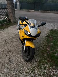 Yamaha R6 2000