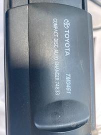 toyota caricatore compact disk