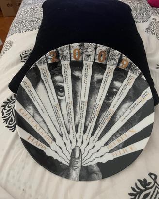Fornasetti piatto calendario 2009