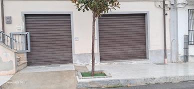 DUE SERRANDE IN FERRO MOTORIZZATE