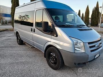 Ford transit 2.4 tdci 9 posti 