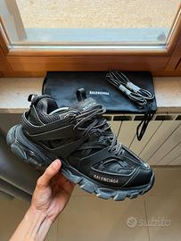 Balenciaga Track