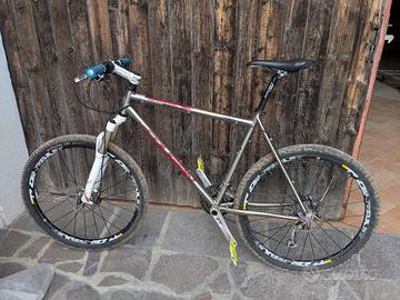 Bici MTB titanio L