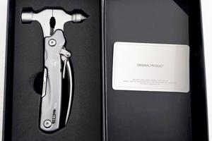 Alfa Romeo Multifunctional Safety Hammer