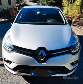 Renault clio 1.5 Diesel 90cv moschino intens