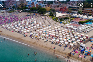 Giardini Naxos luglio agosto Intero mese 2026
