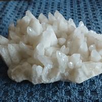 grappolo di quarzo ialino 