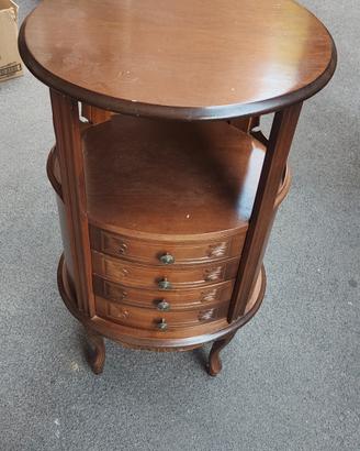 Comodino Barocco ovale liberty ebanisteri Bassano 