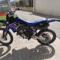 Yamaha YZ 125