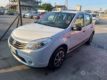 Dacia Sandero 1.2 16V GPL 75CV Story