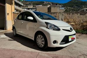 TOYOTA AYGO 1.0 68CV 2014 EURO 5 FULL BENZINA