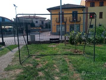 porta da calcio 3×2 metri  prezzo trattabile 
