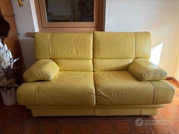 Divano 2 Posti in Pelle Gialla