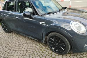 Mini Cooper SD 5p