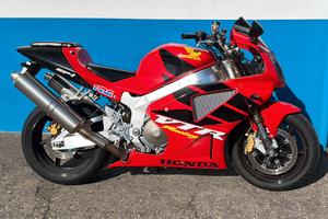Honda vtr sp 01