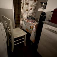 Sedia di cuccina bianca