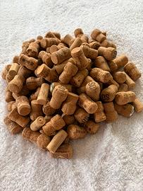 150 tappi di sughero usati