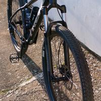 TREK MARLIN 7 