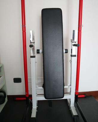 Panca piana con supporto bilanciere e porta pesi